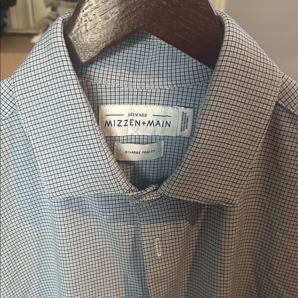 Mizzen+Main Other - Mizzen+Main Blue Checkered Dress Shirt